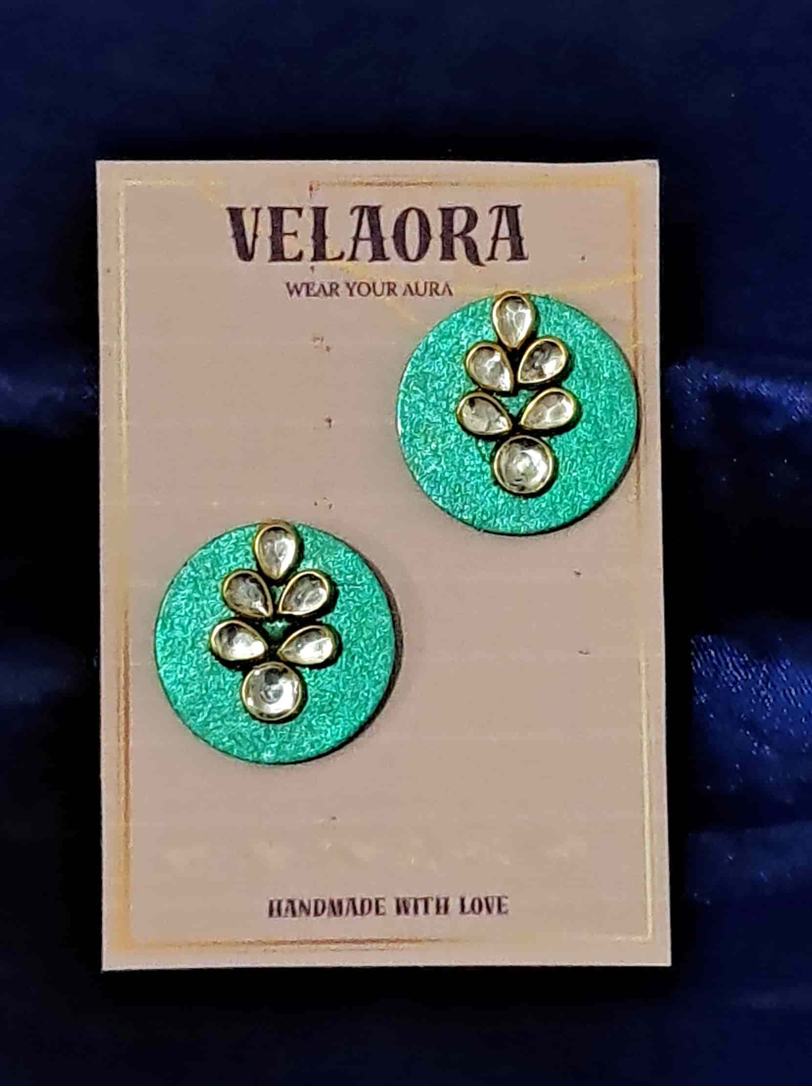 Kundanika by Velaora Jewels