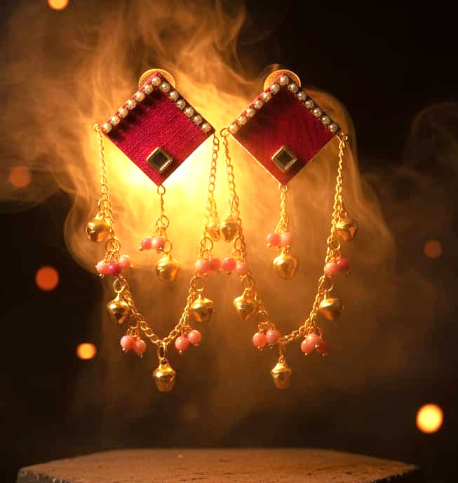 Mehr-e-Kashmir by Velaora Jewels