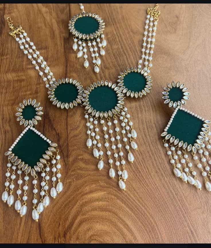 Noor-e-Bahar by Velaora Jewels