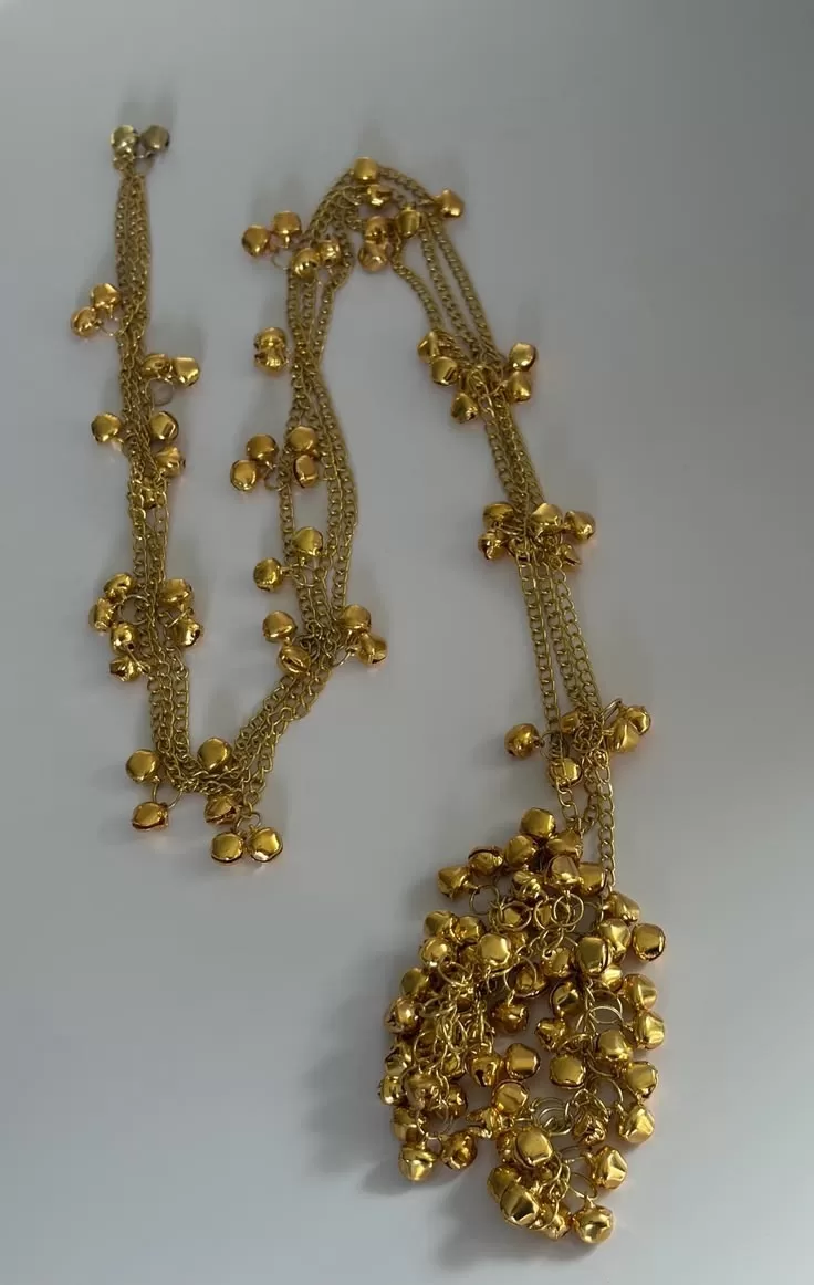 kashmiri ghungroo parandi by Velaora Jewels